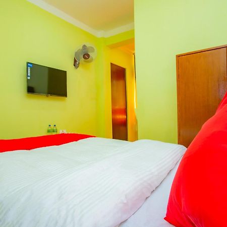 Oyo 589 Hotel Trimurti 加德满都 外观 照片