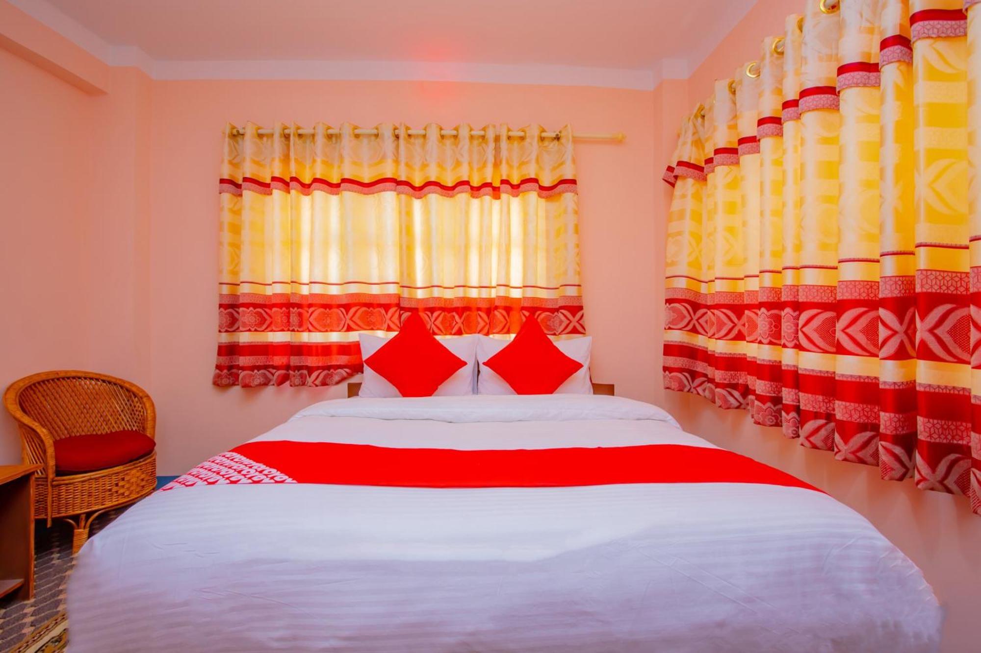 Oyo 589 Hotel Trimurti 加德满都 外观 照片