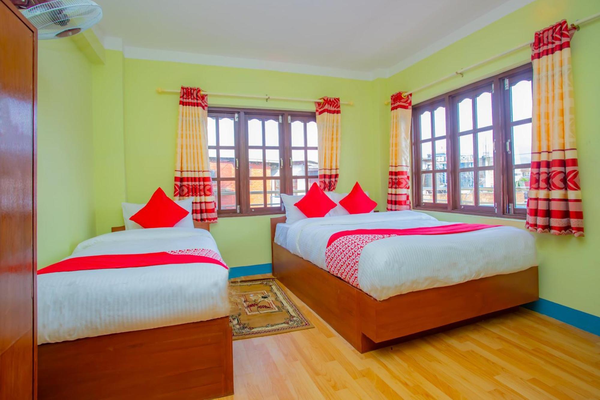 Oyo 589 Hotel Trimurti 加德满都 外观 照片